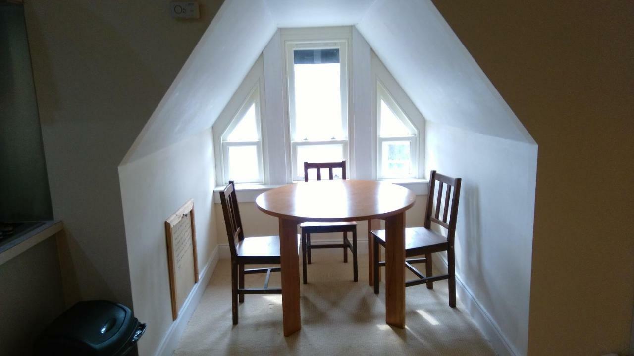 Castlebank House Flats, Dingwall Extérieur photo